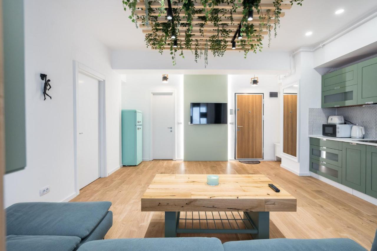Апартаменти Jungle Escape - Luxe 1-Br Haven In Бухарест Екстер'єр фото